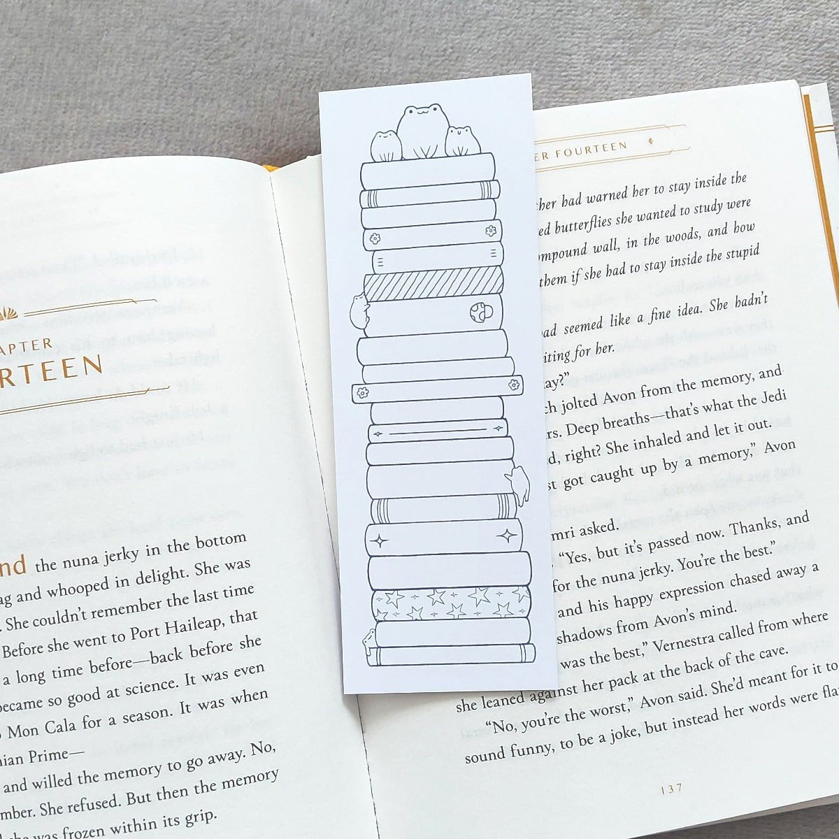 Library Card Style Reading Tracker Bookmark - 20 books - Paperfrog - Bookmark